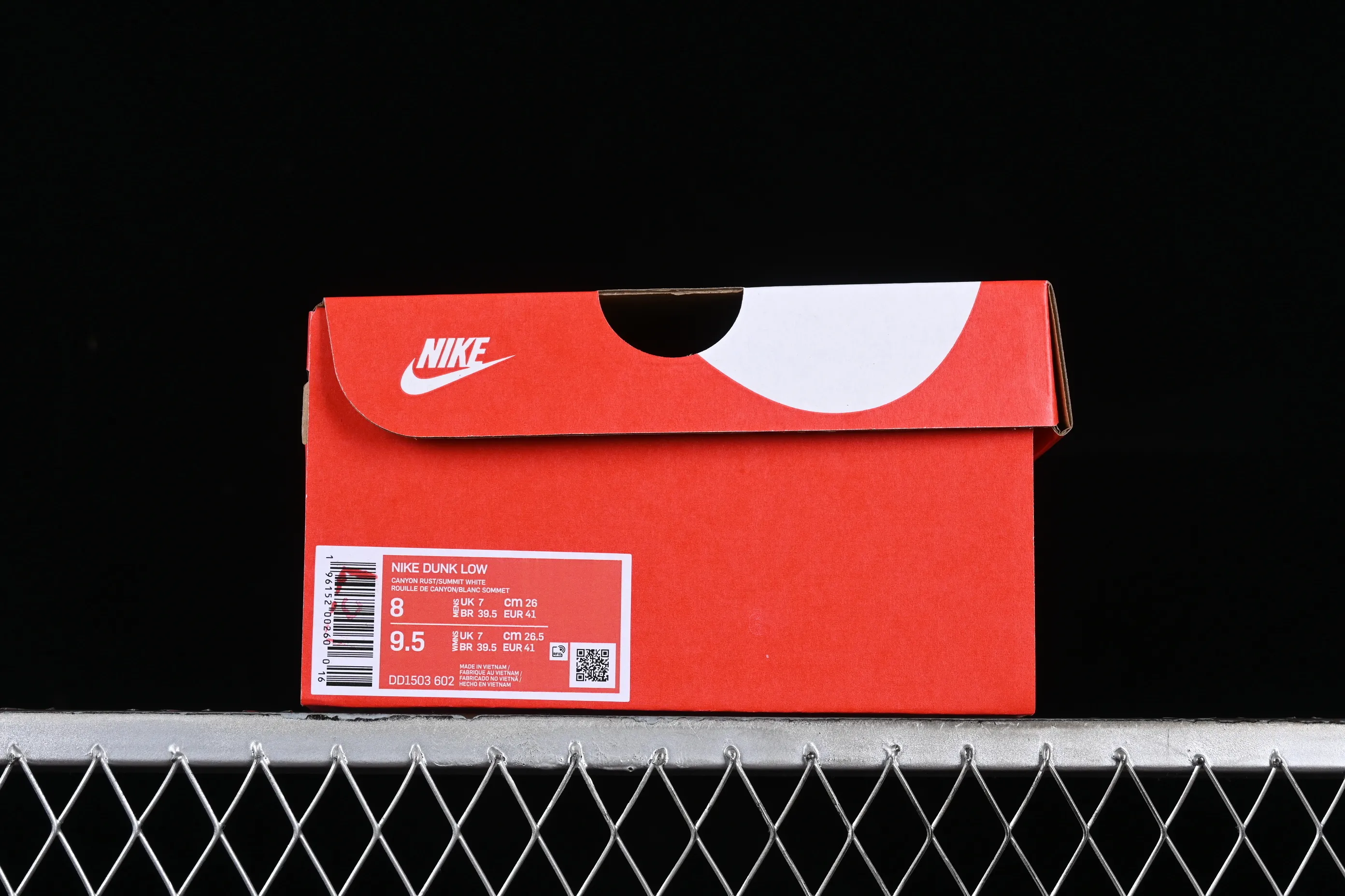 All categories Nk SB Dunk series Nk SB Dunk Low low-top sneakers CS version Nk Dunk Low Retro customized version of deconstructed strapped low-top casual sneakers DD1503-602